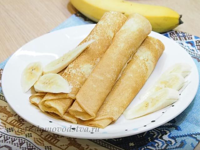 Блинчики на минералке и молоке — рецепт тонких блинов с дырочками
