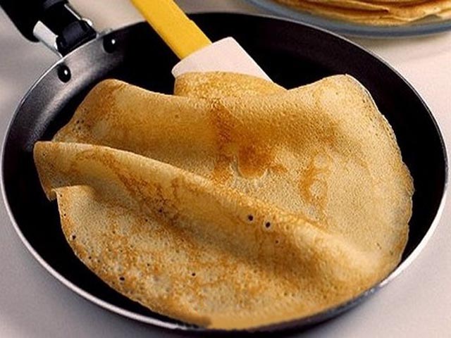 Блинчики на воде – 9 вкусных пошаговых рецептов