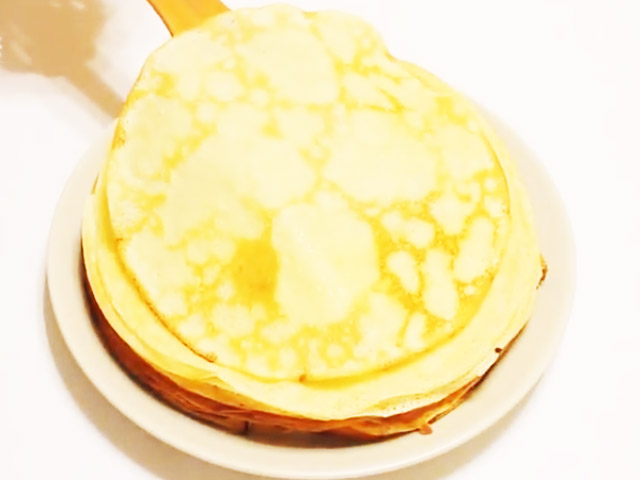 Блинчики на воде – 9 вкусных пошаговых рецептов