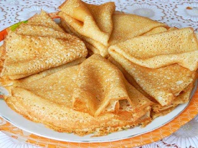 Блинчики на воде – 9 вкусных пошаговых рецептов