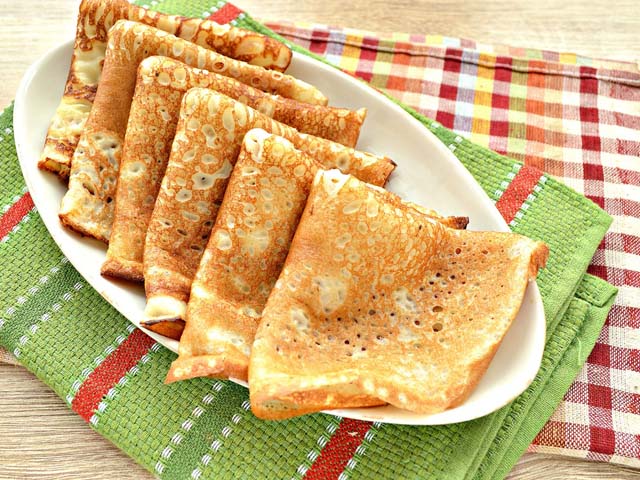 Блинчики на воде – 9 вкусных пошаговых рецептов