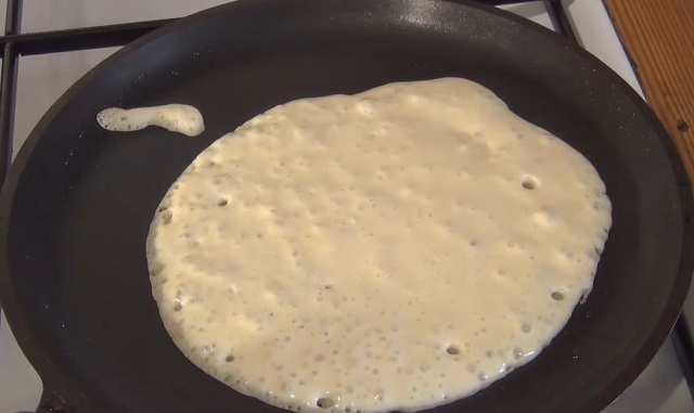 Дрожжевые оладьи на воде – вкусные рецепты блинов