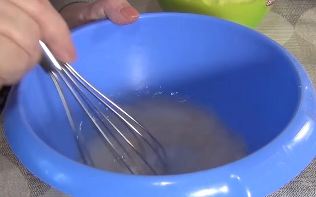 Дрожжевые оладьи на воде – вкусные рецепты блинов