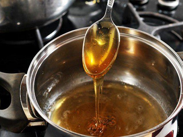 Глазурь для пасхального кулича, которая не крошится и не прилипает