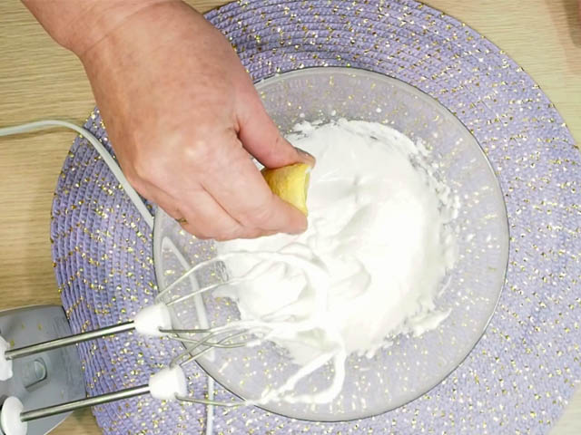 Пасхальный кулич – классический рецепт на свежих дрожжах