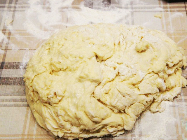 Кулич с изюмом – идеальный рецепт
