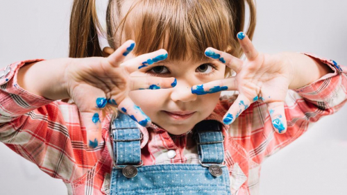 Как помочь детям справиться со стрессом: 7 практик работы от психологов