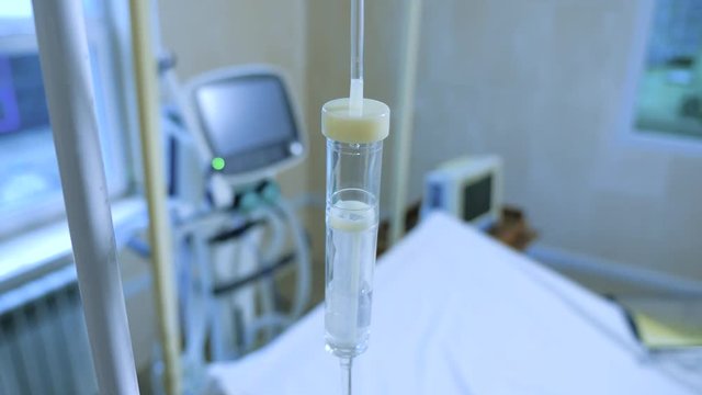 Капельница от запоя: возвращение к нормальной жизни