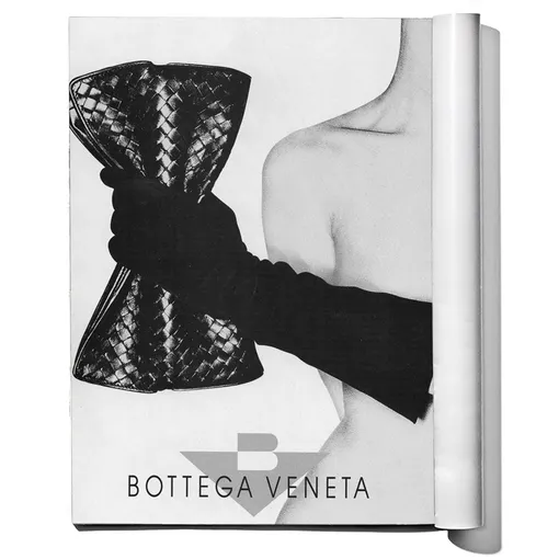 Bottega Veneta отмечают 50 лет Intrecciato — культового плетения, ставшего визитной карточкой бренда