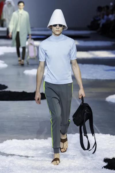 Урок по кризис-менеджменту: как Prada удалось выйти из модного скандала победителями