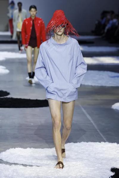 Урок по кризис-менеджменту: как Prada удалось выйти из модного скандала победителями