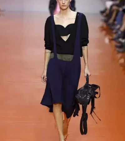 Почему новая коллекция Prada — большой шаг к принятию женского тела