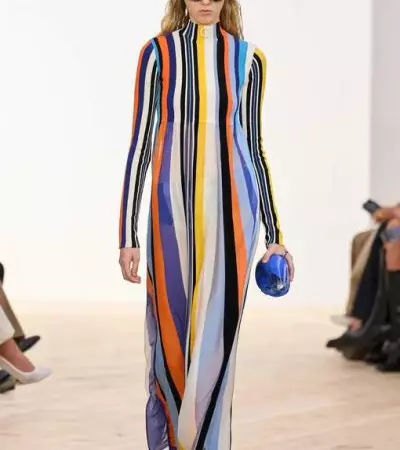 Loewe после Джонатана Андерсона: каким получилось первое шоу Джека Макколоу и Лазаро Эрнандеса