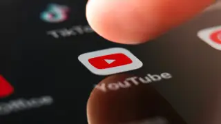 YouTube “съел“ Голливуд: платформа обогнала медиагигантов по рекламным доходам