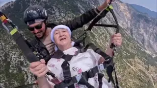 74-летняя апашка показала, как выглядит настоящая любовь к жизни